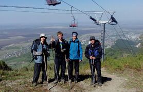 Вид на Белокуриху с горнолыжной трассы на горе Церковка