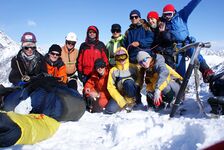 Рисунок 24 Группа на седловине перевала Ветреный