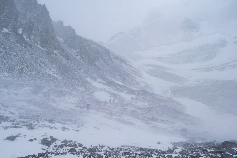 Файл:Пробираемся сквозь метель.jpg