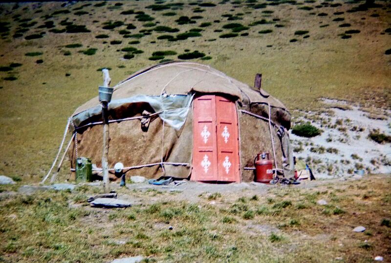 Файл:Djungaria Oskinis 1990 12.jpg