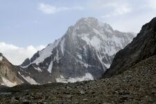 Пик Кшемыш-Баши (5282 м)