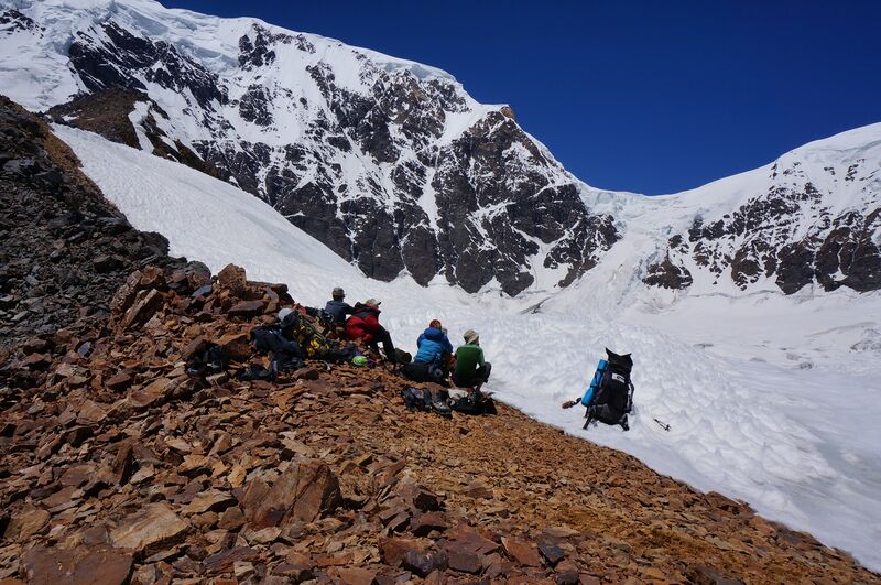 Файл:Scherbakov V Pamir2014 present193.jpg