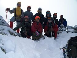 Группа возле тура