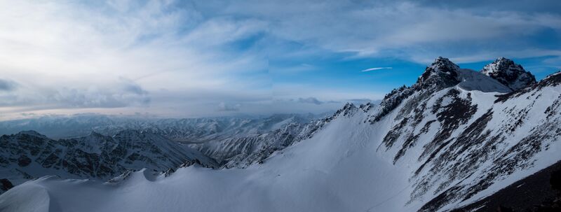 Файл:Алёнка 1Б DSCF1436 stitch.jpg