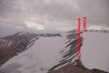 Вид с пика Шренка на запад на пер. Ивана Ющука