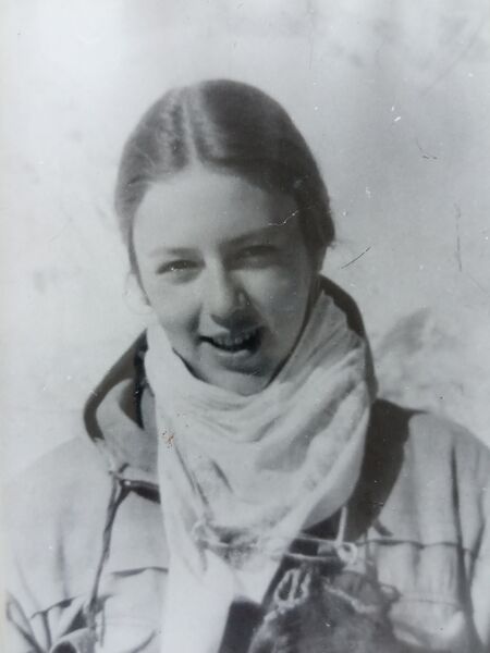 Файл:Ostan'kovih Alёna.jpg