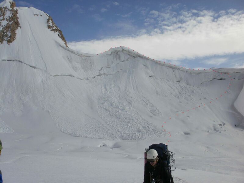 Файл:Pamir 10 DescentFromVigodniyPass.JPG