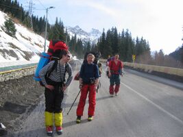 В феврале в Алма-ате уже весна!!! По пути с Чимбулака до Медео.